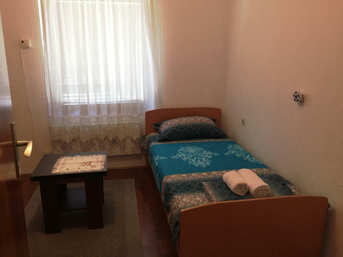 Nis Apartman Ngoại thất bức ảnh